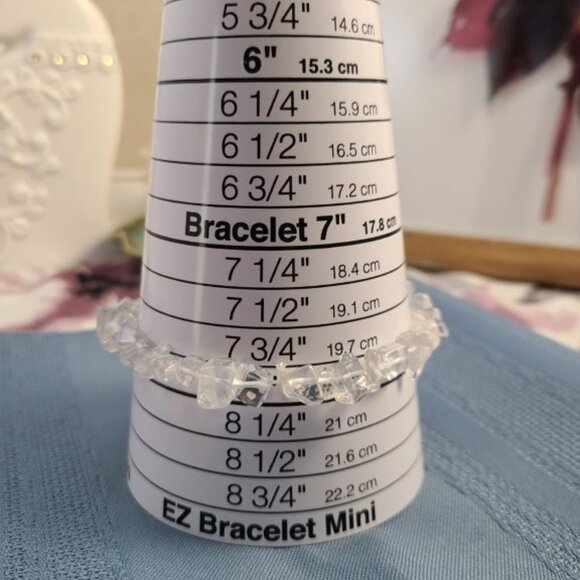 Clear Quartz Chip Bracelet | Natural Crystal Stretch Boho Healing Jewelry Gift - Picture 10 of 10
